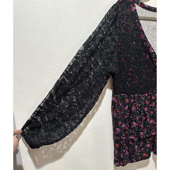 Torrid Women's Black Baby-doll Lace Super Soft Mix Tiered Button Down Top 18-20 - Picture 3 of 10